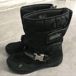 Coach winter boots size 9 very good condition